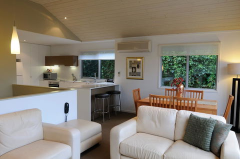 The Victoria Apartments - eAccommodation 11