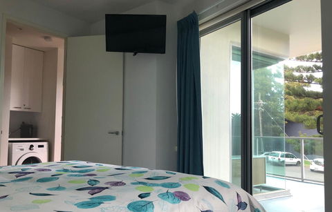 130 At The Waves - eAccommodation 13