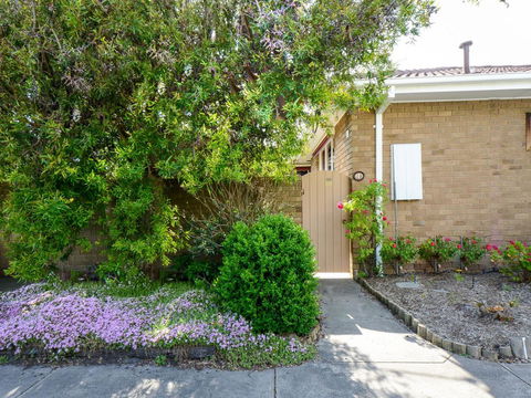 Boutique Stays Sandyside- Sandringham Villa Units - eAccommodation 1