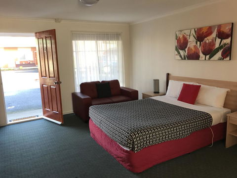 Beachcomber Motel & Apartments - eAccommodation 1