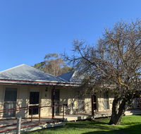Dunkeld Studio Accommodation - eAccommodation