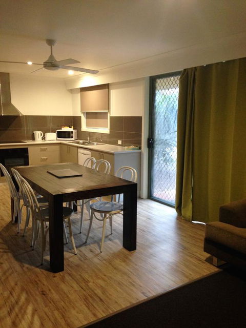 Snow View Holiday Units - eAccommodation 16