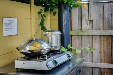 Allambi Holiday Apartments - eAccommodation 23