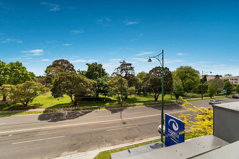 Whitehorse Apartments Hotel - eAccommodation 37