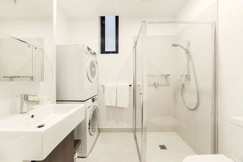 Whitehorse Apartments Hotel - eAccommodation 1