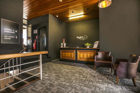 Nightcap At The Cheeky Squire - eAccommodation 6