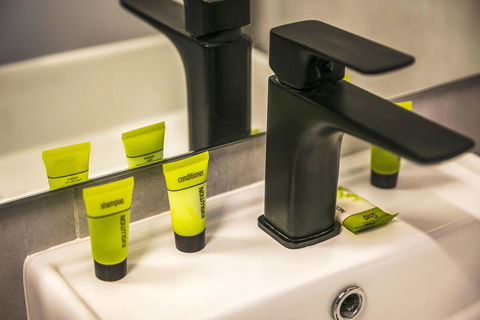 Nightcap At The Cheeky Squire - eAccommodation 24