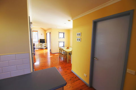 Rayville Boat Houses - eAccommodation 27