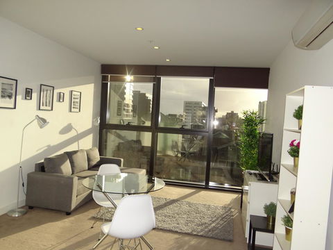 Amazing Accommodations: Vogue - eAccommodation 16