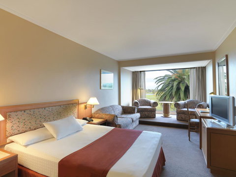 Bayview On The Park - eAccommodation 9