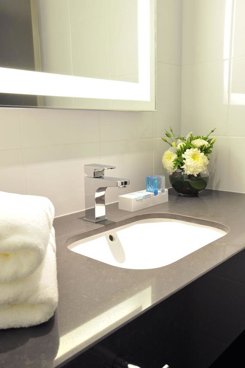 Novotel Melbourne On Collins - eAccommodation 37