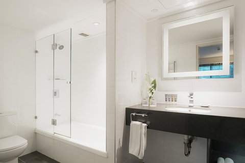 Novotel Melbourne On Collins - eAccommodation 4