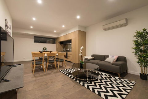 Doncaster Private Collection 2 Bed Townhouse@Pearl - eAccommodation 0
