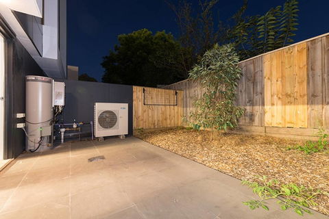 Doncaster Private Collection 2 Bed Townhouse@Pearl - eAccommodation 12