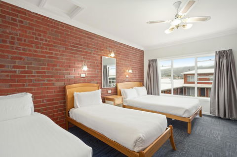 The International Motel Apollo Bay - eAccommodation 25