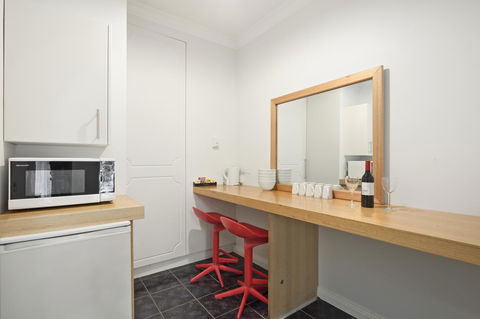 The International Motel Apollo Bay - eAccommodation 12