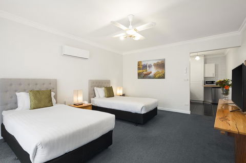 The International Motel Apollo Bay - eAccommodation 13