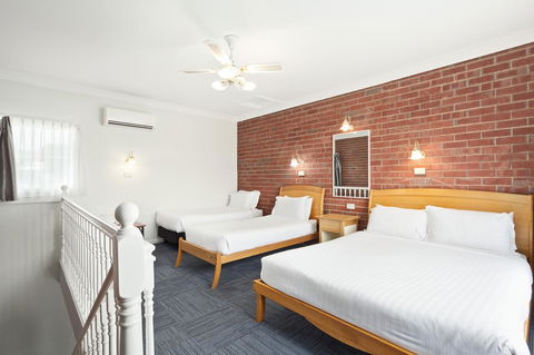 The International Motel Apollo Bay - eAccommodation 26