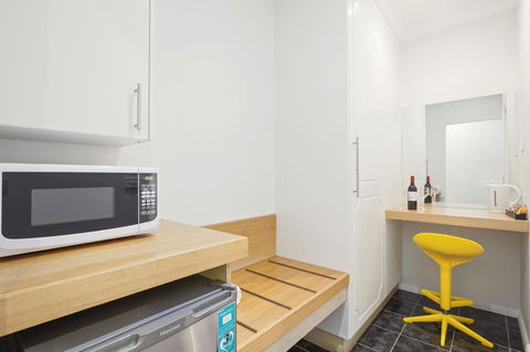 The International Motel Apollo Bay - eAccommodation 20