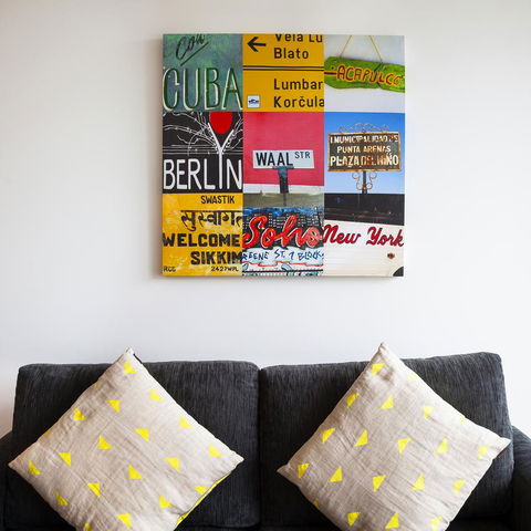 AKOM Melbourne - eAccommodation 24