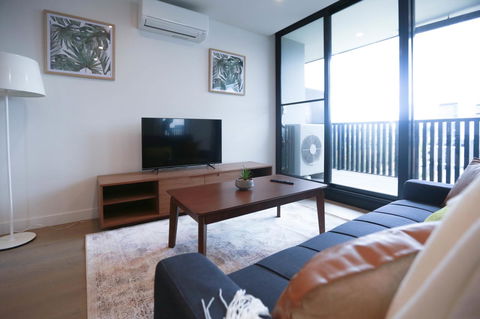 Box Hill 2 Bedroom Apt (La Maison) 02 - eAccommodation 2