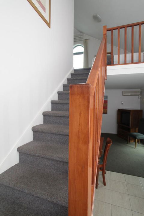 Quality Inn & Suites The Menzies - eAccommodation 21