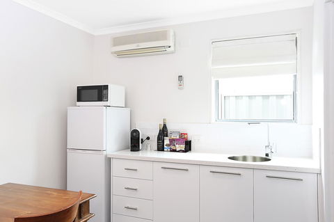 Quality Inn & Suites The Menzies - eAccommodation 6