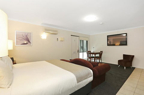 Quality Inn & Suites The Menzies - eAccommodation 38