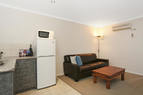 Quality Inn & Suites The Menzies - eAccommodation 39