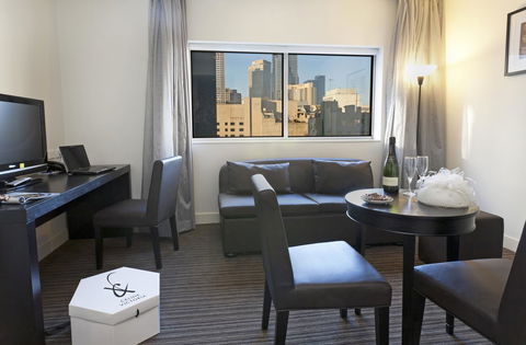 Causeway 353 Hotel - eAccommodation 36