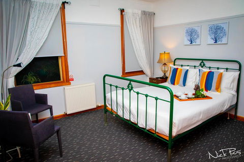 Amara Springs Guest House - eAccommodation 10