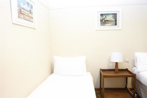 Amara Springs Guest House - eAccommodation 27