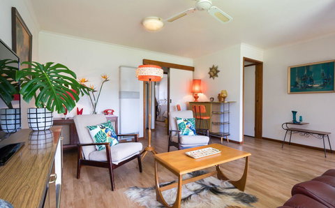 Uptown Frankston - eAccommodation 2