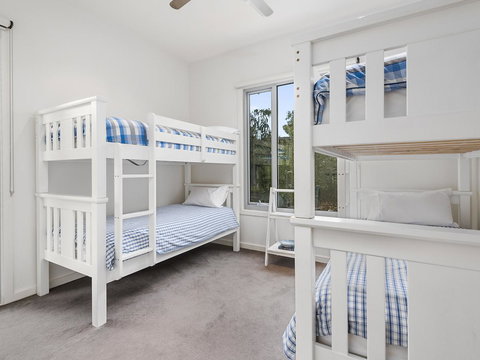 Aireys Ocean View - eAccommodation 13