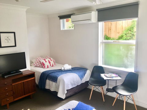 Athelstane House - eAccommodation 7