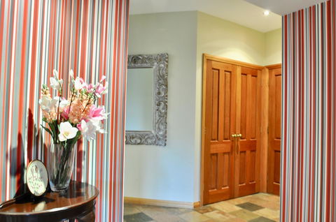 Crimea Retreat - eAccommodation 4