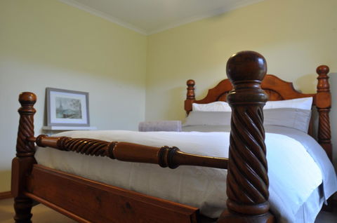 Crimea Retreat - eAccommodation 44