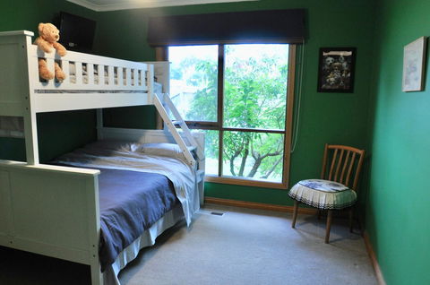 Crimea Retreat - eAccommodation 10