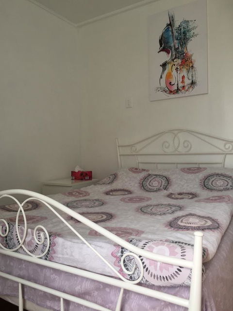Doncaster Westfield Home Stay - eAccommodation 41