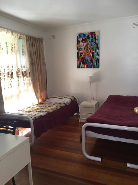 Doncaster Westfield Home Stay - eAccommodation 32