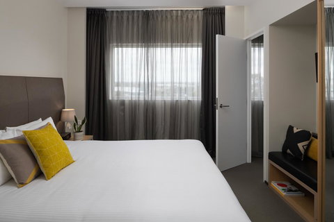 Atura Dandenong - eAccommodation 13