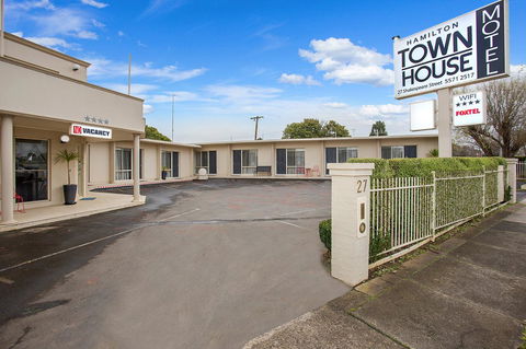 Hamilton Townhouse Motel - eAccommodation 14