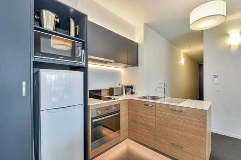 Vue Apartments Geelong - eAccommodation 23