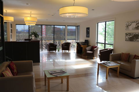 Bairnsdale International - eAccommodation 20