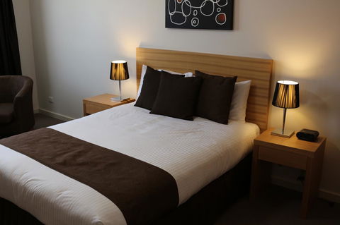 Bairnsdale International - eAccommodation 35