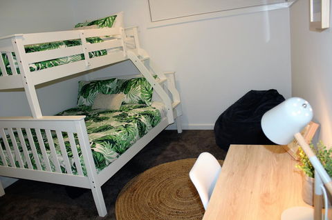 Escape On Birch - eAccommodation 24