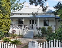 Book Maldon Accommodation Vacations eAccommodation eAccommodation