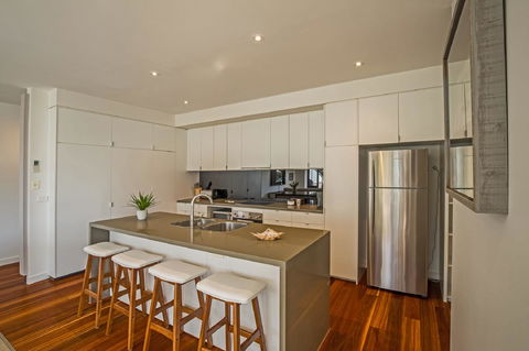 C-Scape Esplanade Cowes - eAccommodation 9