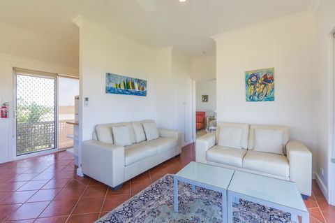Cottages For Couples - eAccommodation 23