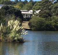 Lakeside Conti Villas - eAccommodation